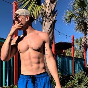 Meet your Posher, Grigsby